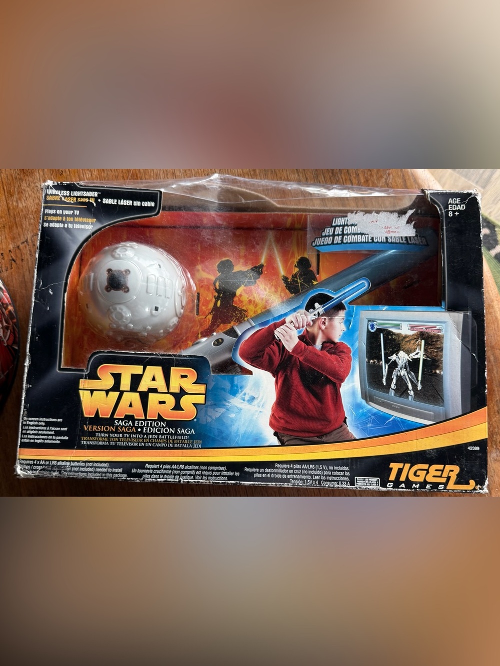 2005 Star Wars: Saga Edition Wireless Lightsaber Battle Game (NEW In Open Box)
